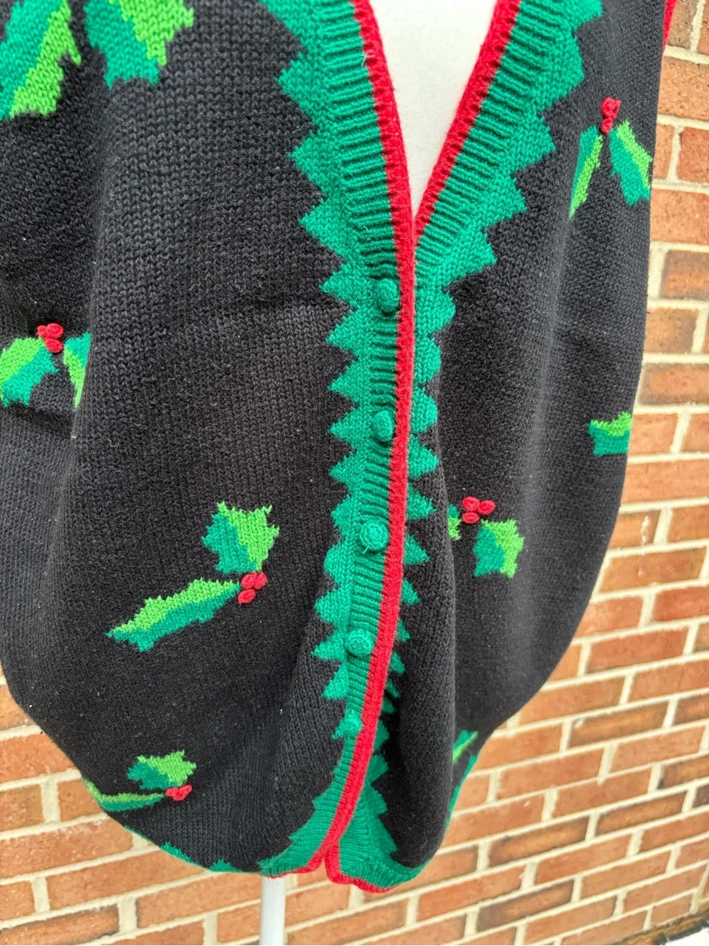 Vintage Bechamel Christmas Holly Sweater Vest Size 1X Black Red Green